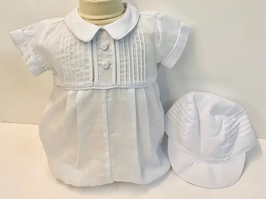 77134 Elegant Classic Romper W/Hat.